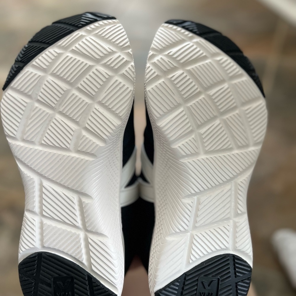 NIB | Veja Impala Engineered Mesh Sneaker Size 36 | Brand New in Box - Picture 13 of 13